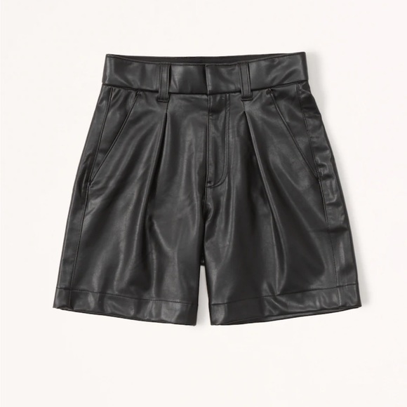 Abercrombie & Fitch Pants - Leather shorts